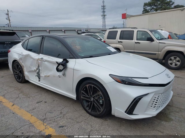 Toyota Camry Xse