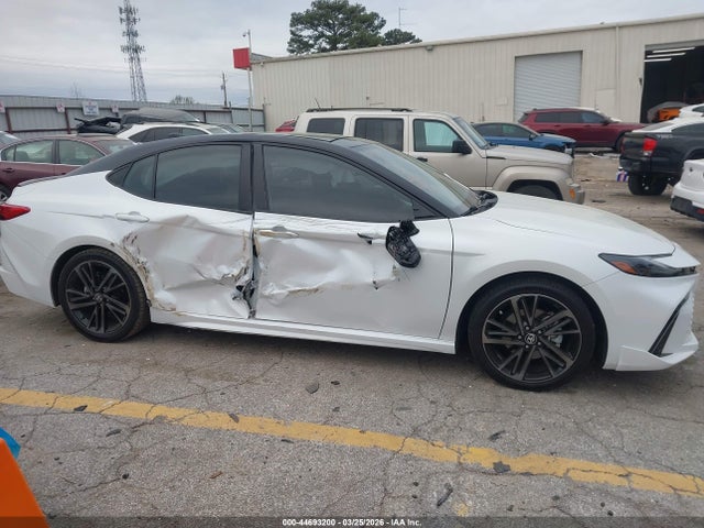 Toyota Camry Xse