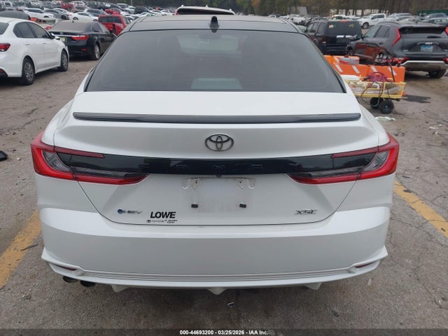 Toyota Camry Xse