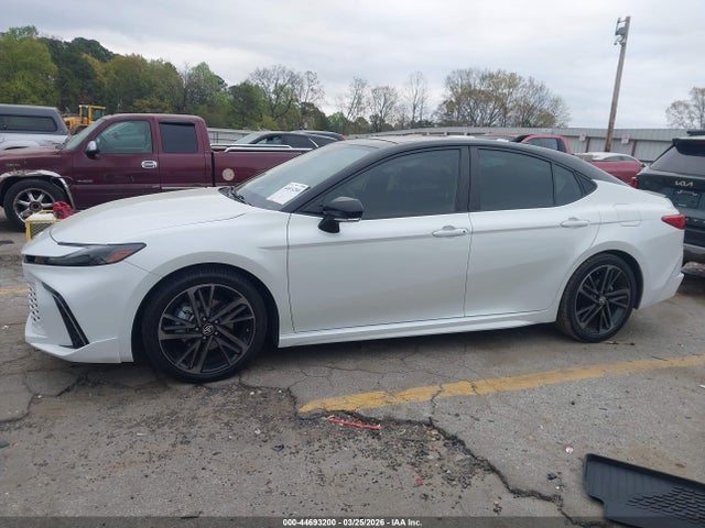 Toyota Camry Xse