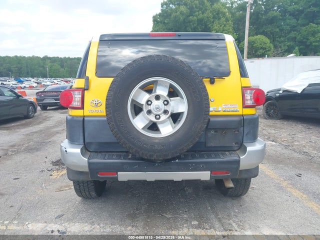 Toyota FJ Cruiser