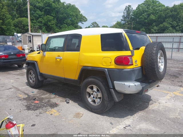 Toyota FJ Cruiser