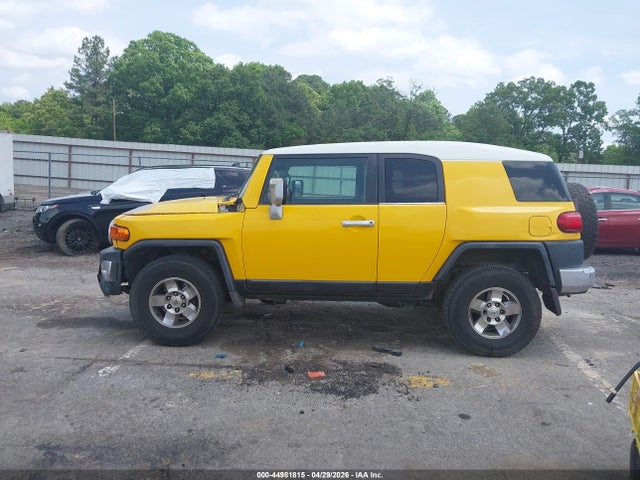 Toyota FJ Cruiser