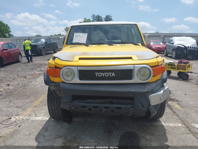 Toyota FJ Cruiser