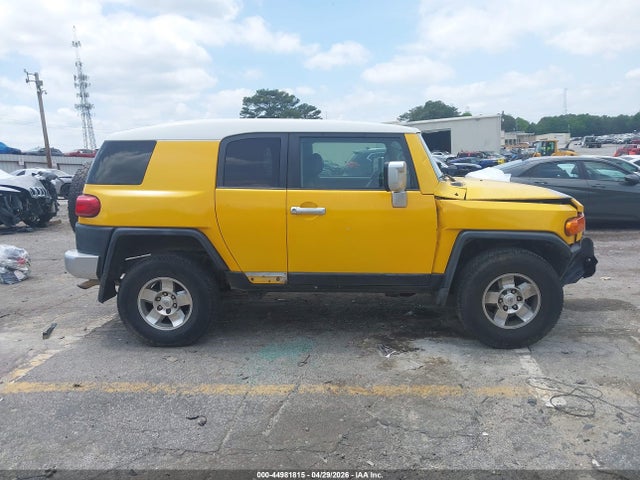 Toyota FJ Cruiser