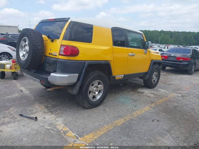 Toyota FJ Cruiser