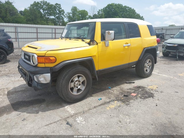 Toyota FJ Cruiser