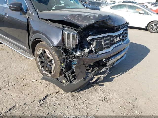 Kia Telluride S