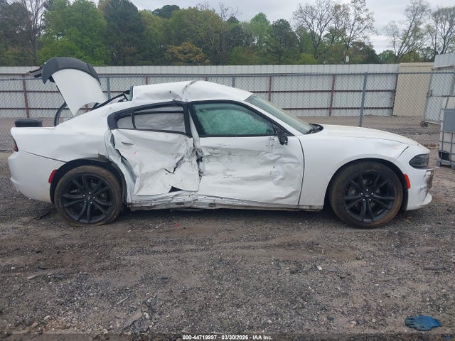 Dodge Charger Sxt Rwd