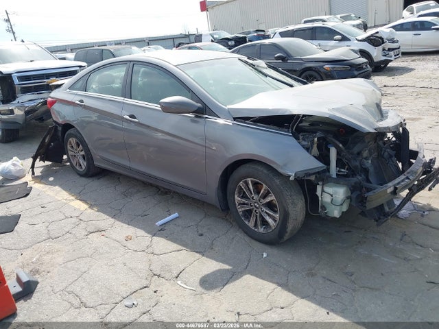 Salvage Hyundai SONATA Image
