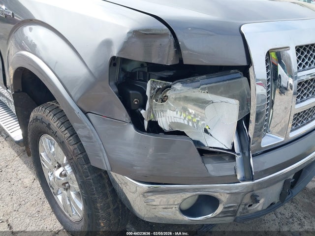 Ford F-150 Lariat