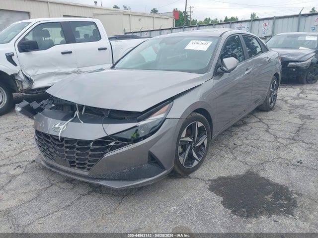 Hyundai ELANTRA Sel