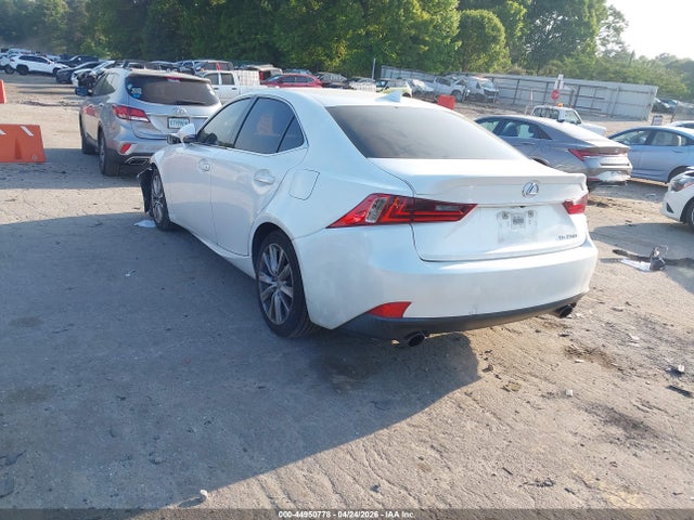 Lexus Is