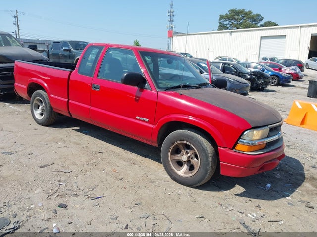 Salvage Chevrolet S-10 Image