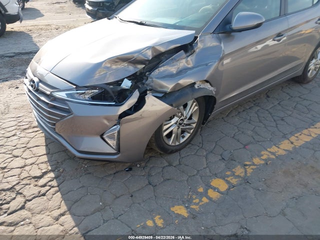 Hyundai ELANTRA Value Edition