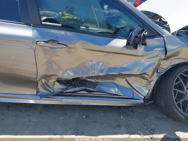 Toyota Camry Xse