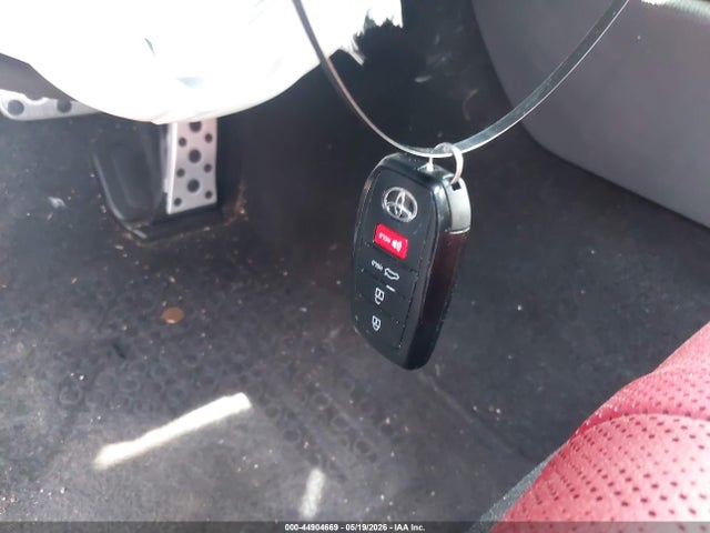 Toyota Camry Xse
