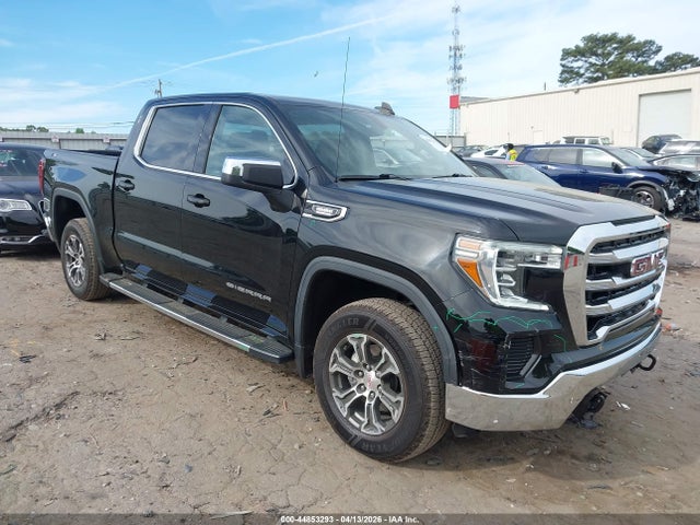 Salvage GMC Sierra 1500 Image