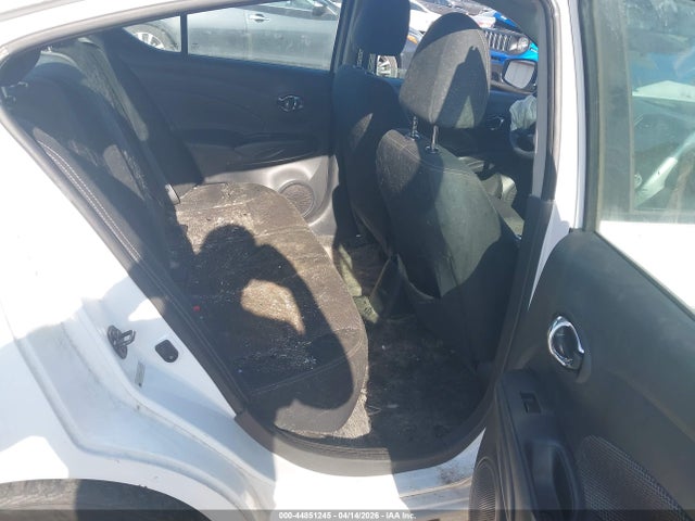 Nissan Versa 1.6 Sv