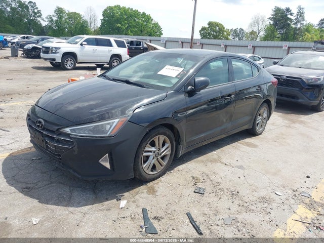 Hyundai ELANTRA Sel