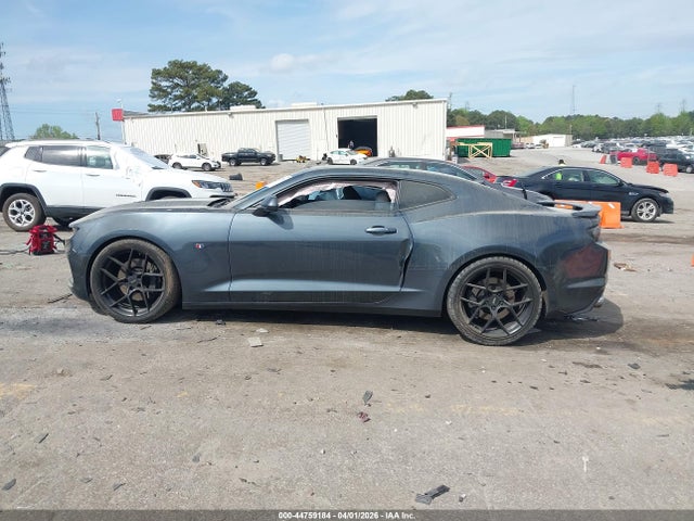 Chevrolet Camaro Rwd  2ss