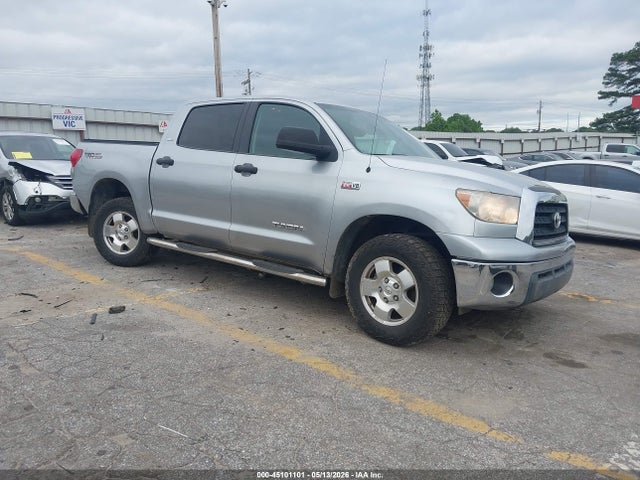 Salvage Toyota Tundra Image