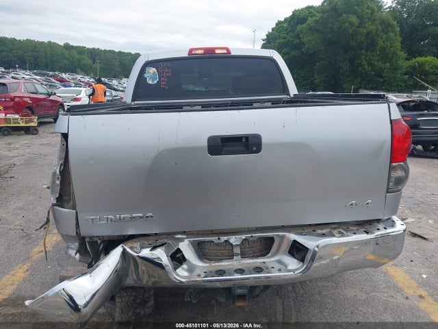 Toyota Tundra Sr5 5.7l V8