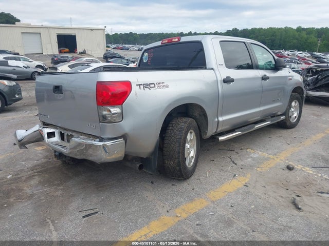 Toyota Tundra Sr5 5.7l V8