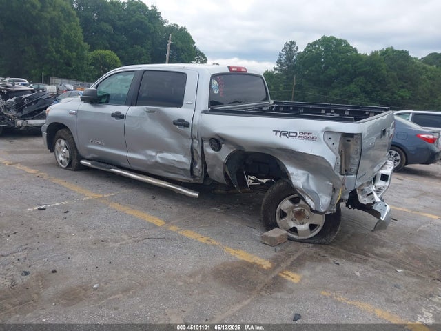 Toyota Tundra Sr5 5.7l V8