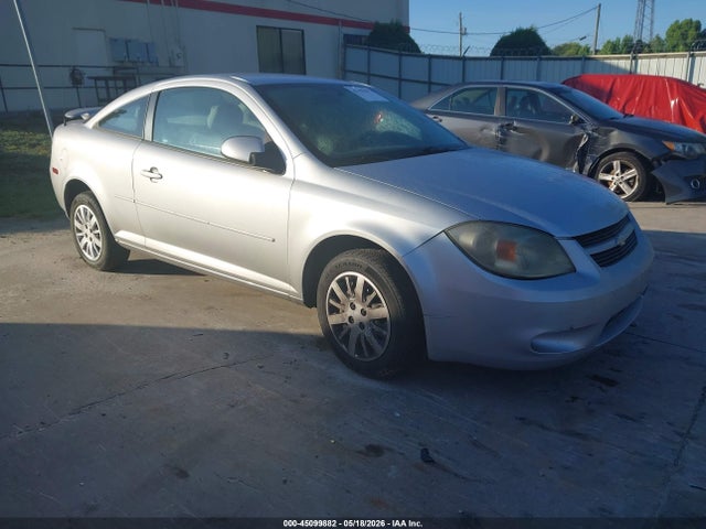 Salvage Chevrolet Cobalt Image