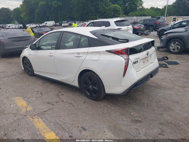 Toyota Prius Three Touring