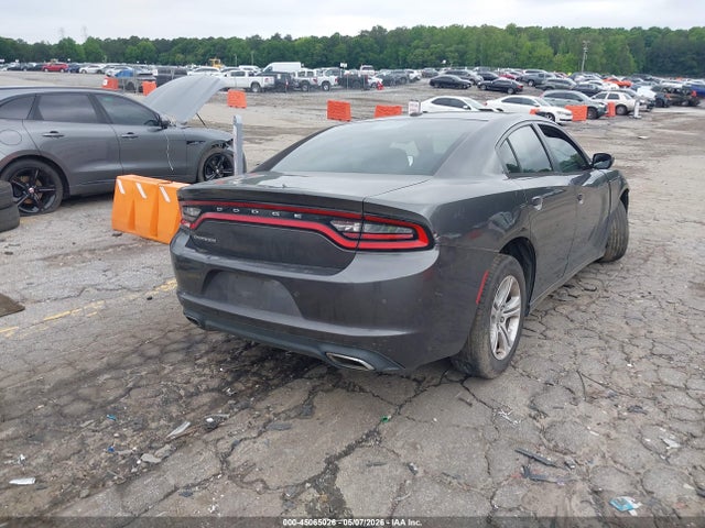 Dodge Charger Se