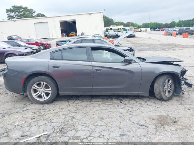 Dodge Charger Se