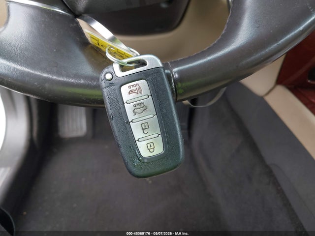 Hyundai Genesis 3.8