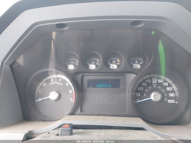 Ford F-250 Xl