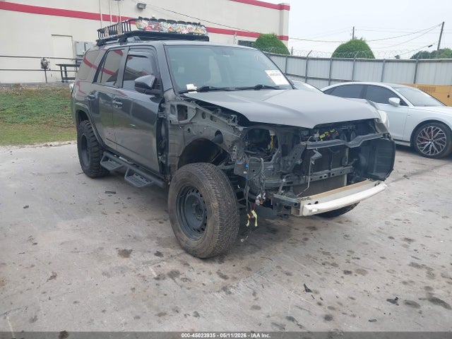 Salvage Toyota 4Runner Image