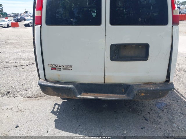 Chevrolet Express Ls