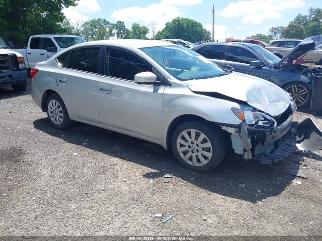 Salvage Nissan Sentra Image