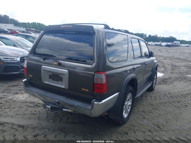 Toyota 4Runner Sr5 V6