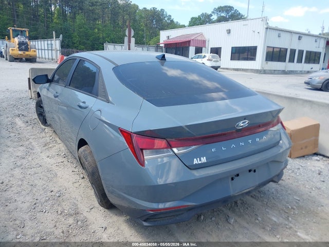 Hyundai ELANTRA Sel
