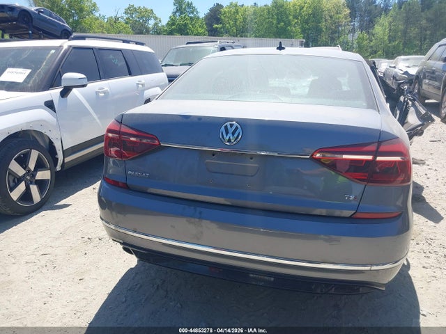 Volkswagen Passat 1.8t R-line
