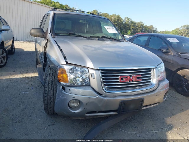 Salvage GMC Envoy Image