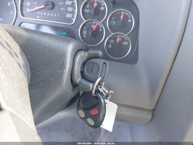 GMC Envoy Slt