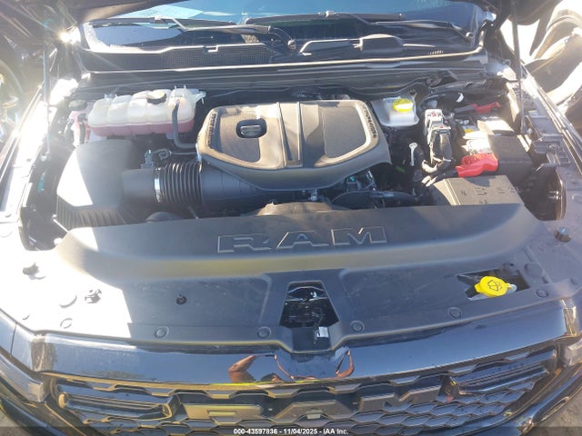 Ram 1500 Big Horn  4x4 5'7 Box