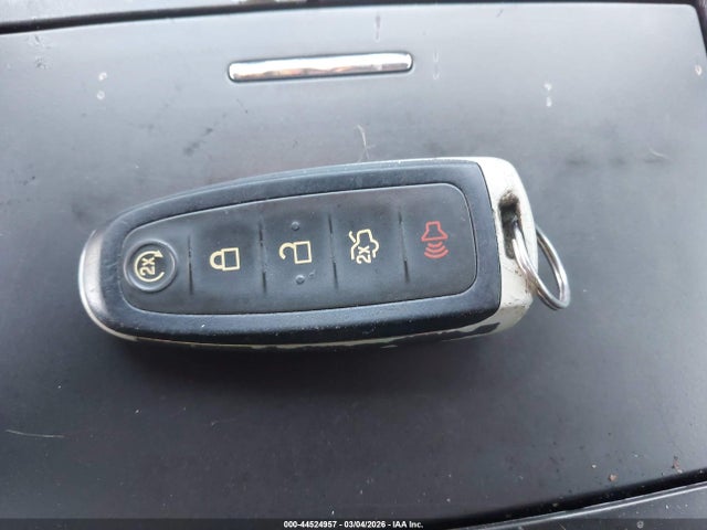 Ford Taurus Sel