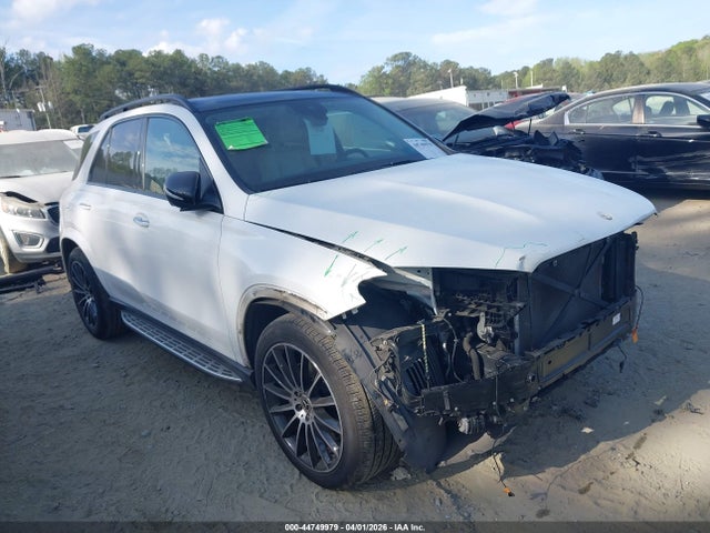 Salvage Mercedes-Benz GLE Image