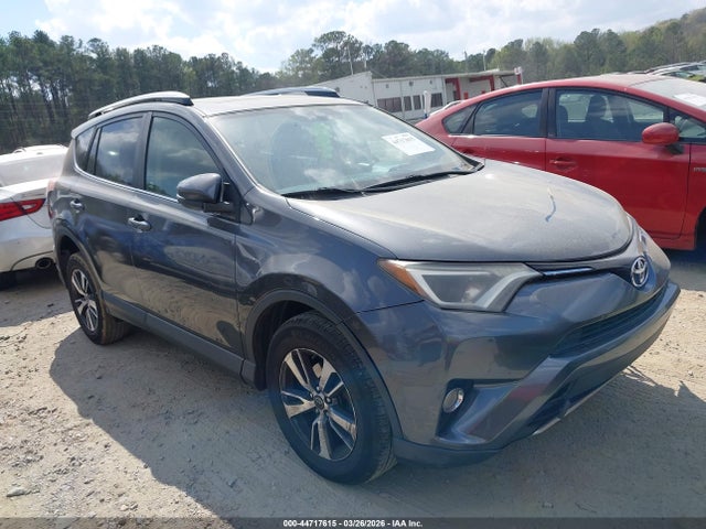 Salvage Toyota RAV4 Image