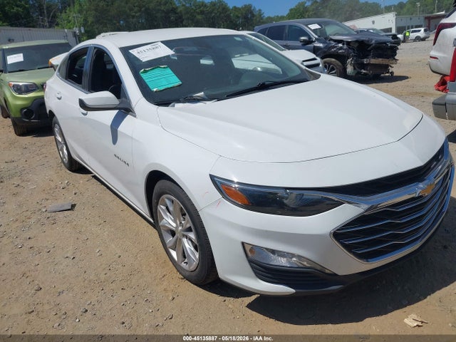 Salvage Chevrolet Malibu Image