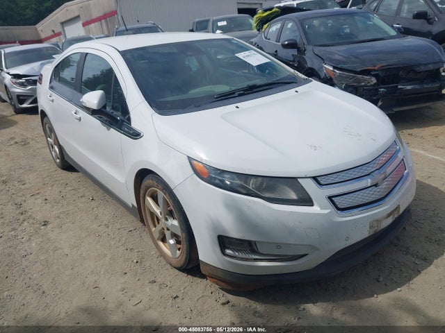 Salvage Chevrolet Volt Image