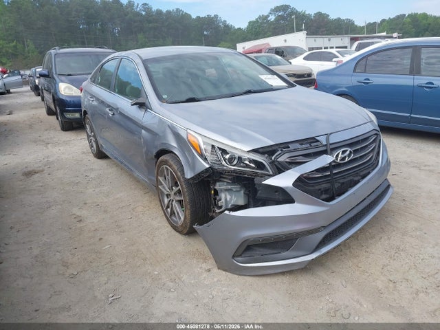 Salvage Hyundai SONATA Image
